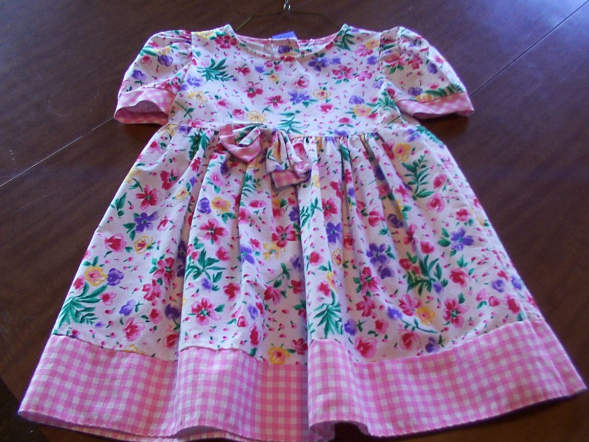 Pink floral & gingham print dress size 6