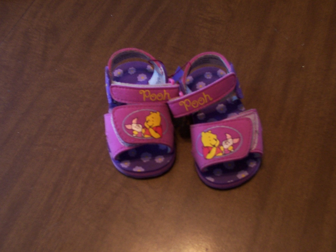 Pink Pooh sandals-size 5